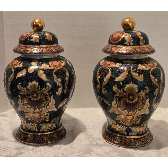 ASIAN VINTAGE PORCELAIN TEMPLE JAR HAND PAINTED MULTI-COLOR GOLD TRIM 12"  Set o - Picture 6 of 11